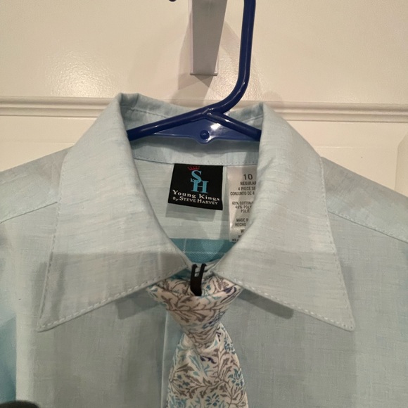 Boys Sz 10 4-Piece Easter Vest Suit by Steve Harvey’s Young Kings - Picture 3 of 5